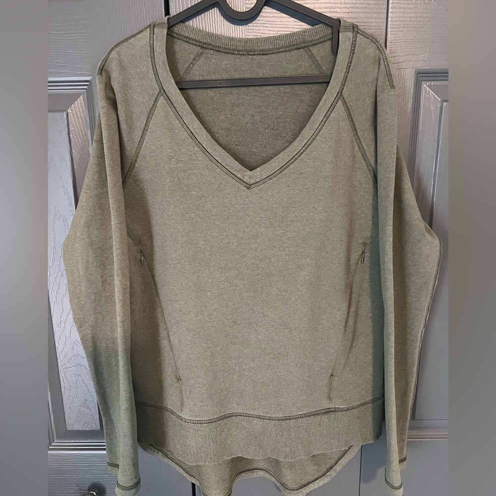 L-55 🍋 Lululemon 🍋 After Asana Pullover